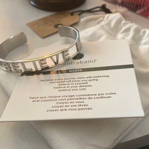 Mantra band believe silver bracelet